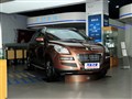7 SUV